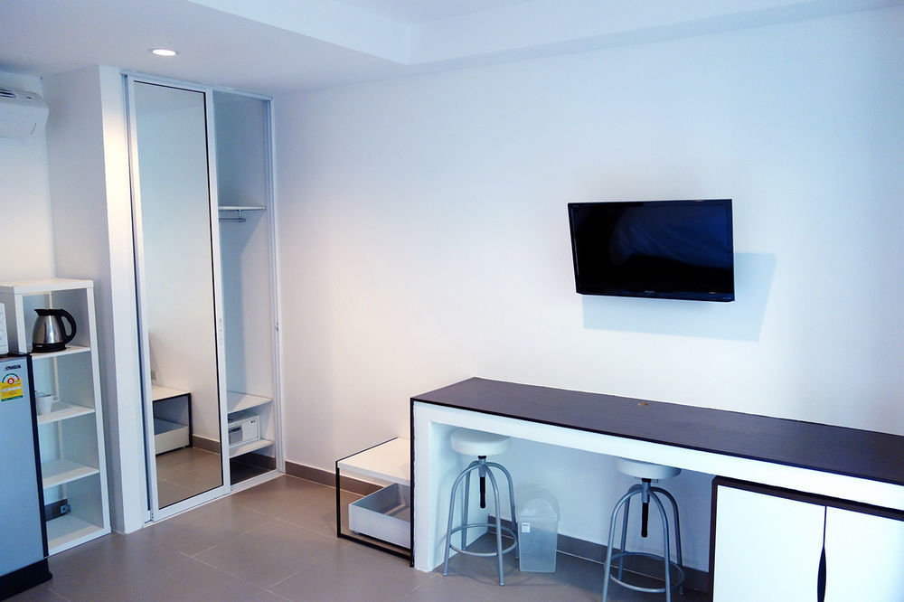 פאטאיה Gp Rooms Pool Guesthouse מראה חיצוני תמונה